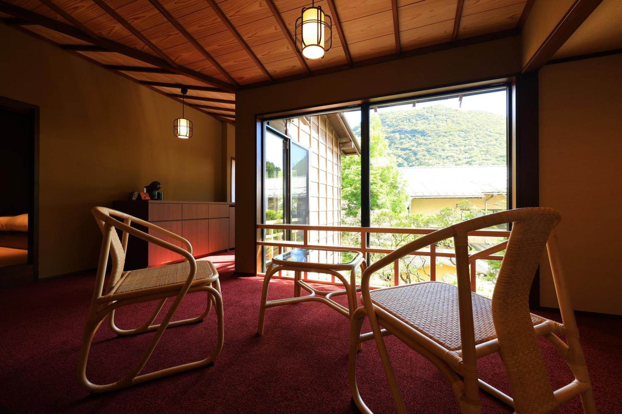 松坂屋本店 4*